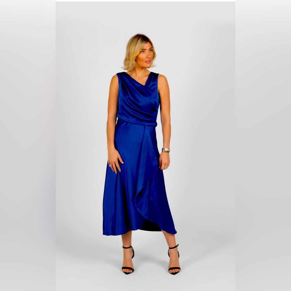 🛑SOLD🛑Taylor Dress with Asymmetrical Neckline and Hem in Royal Blue. Size 12.
